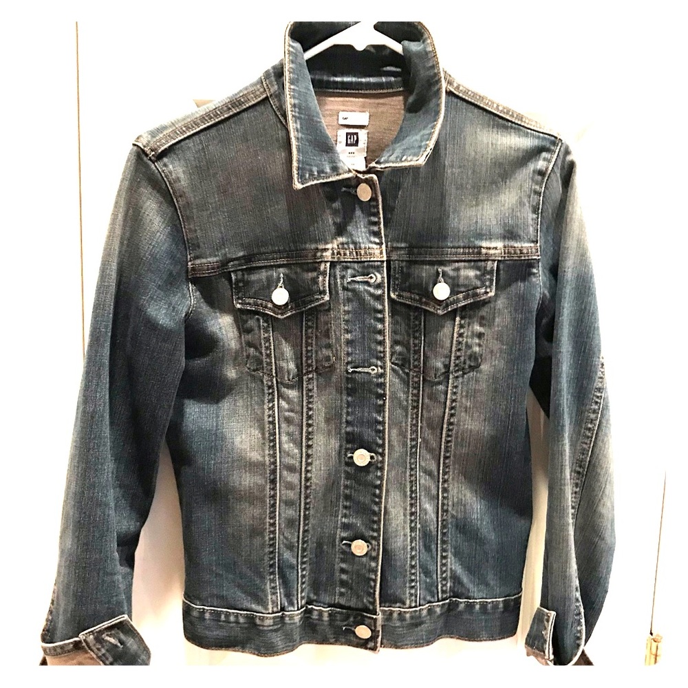 Women’s Gap Jean jacket